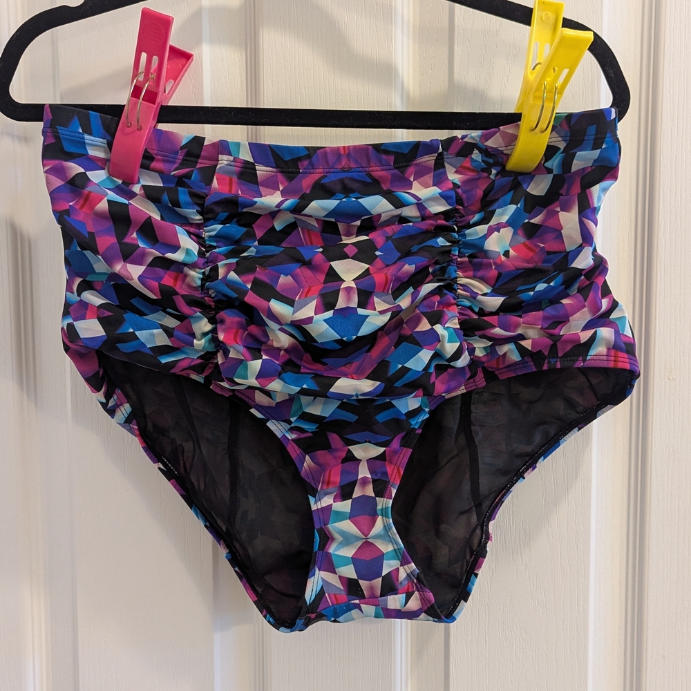 Torrid sz 1 EUC Colorful Geometric High-Waisted Bikini Bottoms